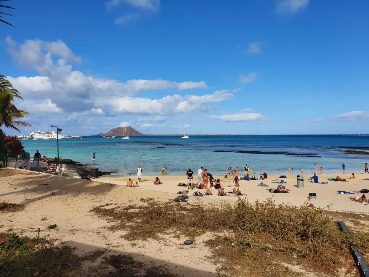 Casa Ocho Anos Appartement Corralejo Buitenkant foto