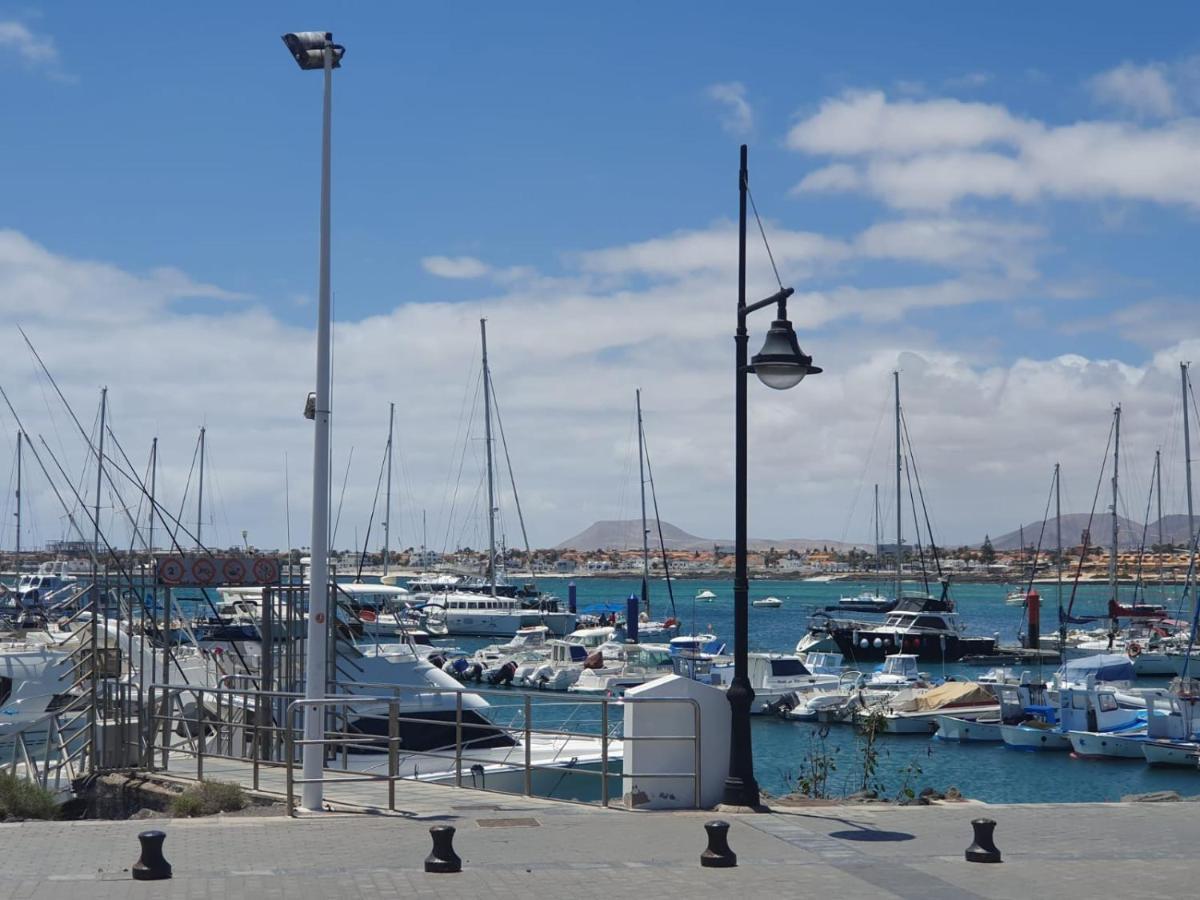 Casa Ocho Anos Appartement Corralejo Buitenkant foto